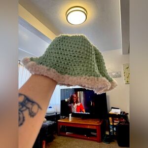 Crochet ruffle bucket hat